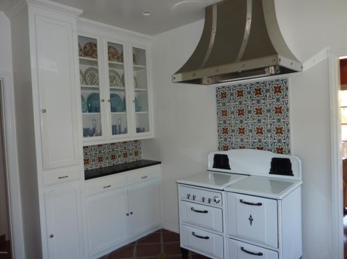 636 5 St, Oxnard CA 93030-6520 exterior