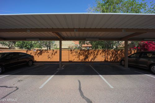 3402 32nd St, Phoenix AZ 85018-5611 exterior