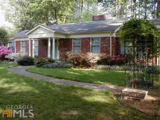 3399 Heartwood Ln, Atlanta GA  30340-4037 exterior