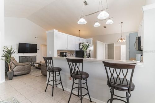 536 Remington Oak Dr, Lake Mary FL 32746-4993 exterior