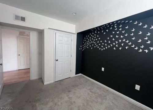 7 Berry Rd, Wantage NJ 07461-3009 exterior