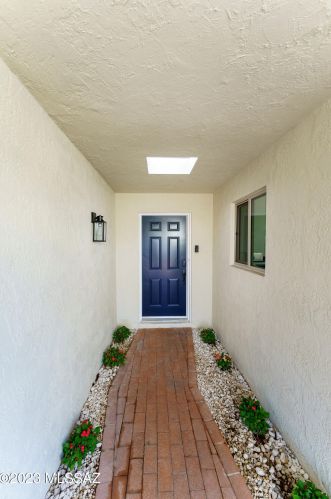 2620 Camino Valle Verde, Tucson AZ  85715-3412 exterior