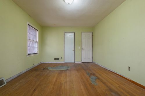 717 Parker Ave, Kalamazoo MI 49008-3149 exterior