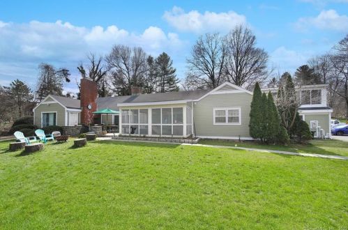 148 Norwalk Rd, Norwalk CT 06850-4406 exterior