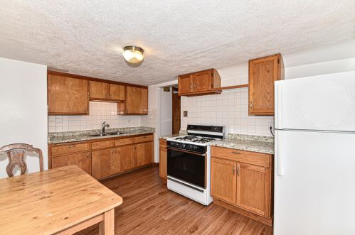 3412 9 Pl, Milwaukee WI 53215-3211 exterior