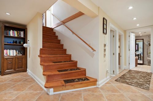 2520 13 Ave, Broadview IL 60153-1407 exterior