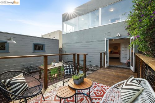 739 Cerrito, Berkeley CA 94706-1521 exterior