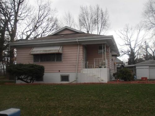 3635 23rd Pl, Gary, IN 46404-3258