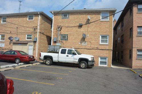 2502 72nd Ct, Chicago IL  60707-2024 exterior