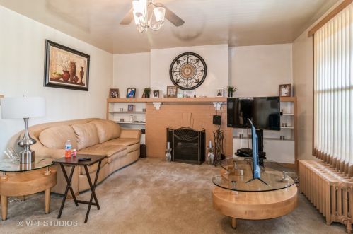 51 Menard Ave, Chicago, IL 60644-3835