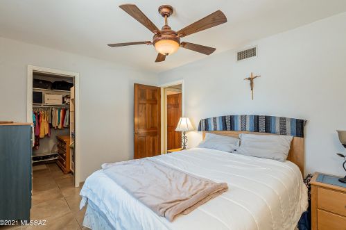 1102 Paseo De Golf, Green Valley AZ 85614-3604 exterior