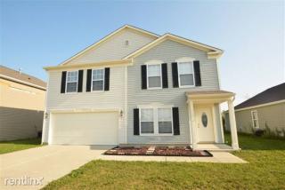 10646 Pavilion Dr, Indianapolis IN  46259-7687 exterior