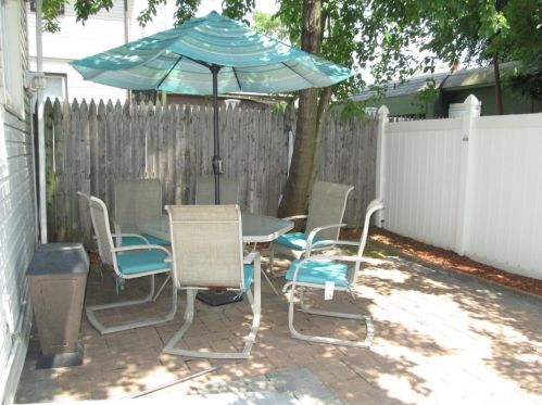 718 Convery Blvd, Perth Amboy NJ 08861-2556 exterior