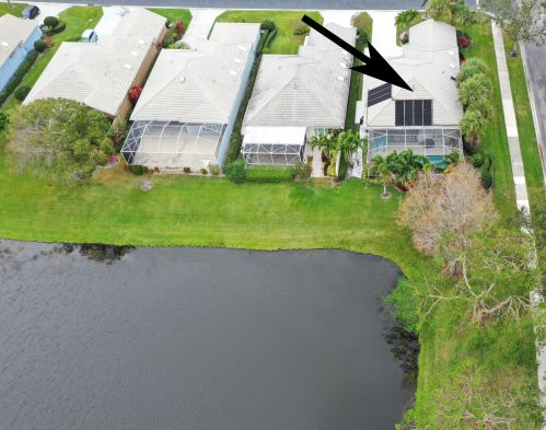 257 Bentley Cir, Fort Pierce FL  34986-2458 exterior