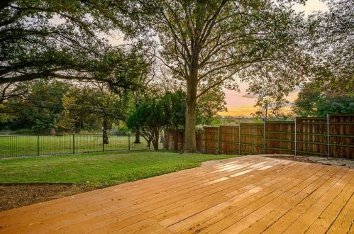 179 Classen Dr, Dallas TX 75218-1004 exterior