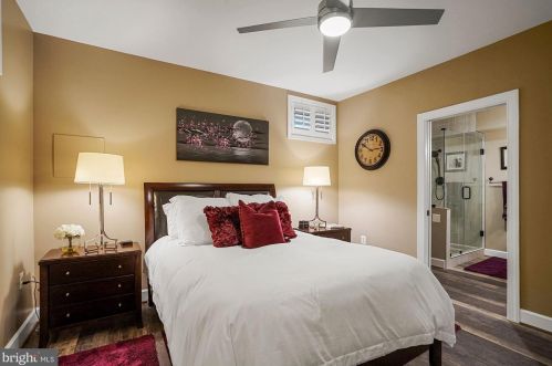 624 Live Oak Dr, Mc Lean VA 22101-1563 exterior