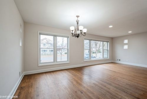 7312 California Ave, Chicago, IL 60645-1309