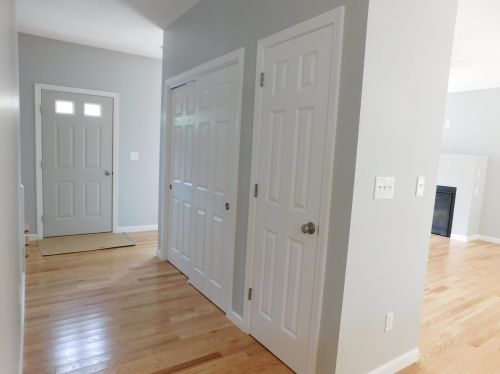 59 Hearthside Dr, Barrington, NH 03825-3433