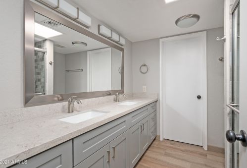 14802 3rd Ave, Phoenix AZ 85027-4747 exterior