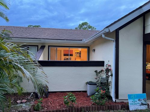 1402 Rivergreen Cir, Fort Pierce, FL 34952-4132