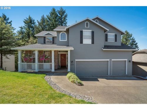 13197 Essex Dr, Portland, OR 97223-5646
