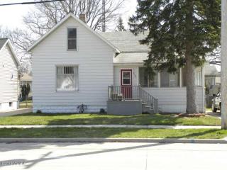 2382 Mccracken St, Meskegon, MI 49441-1443