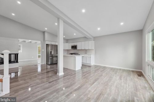 4000 Javins Dr, Alexandria VA  22310-2037 exterior