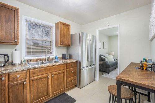 3112 Emerald Dr, Kalamazoo MI  49001-4537 exterior