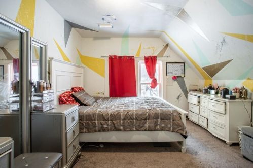 44 Uxbridge St, Worcester MA 01605-2502 exterior