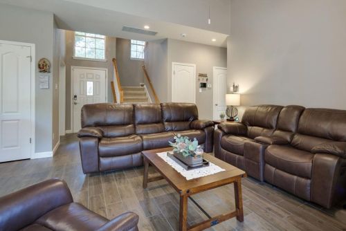 5705 Fitchwood Ln, Austin TX  78749-3548 exterior