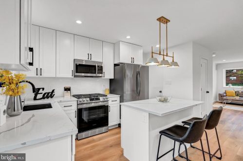 5112 Southern Ave, Washington DC 20019-5848 exterior