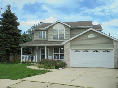 1342 Anthony Ct, Waukegan, IL 60087-1513