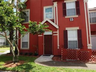 9524 Lake Chase Island Way, Tampa FL  33626-1948 exterior