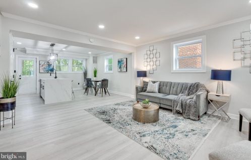 69 55th St, Washington DC  20019-6565 exterior