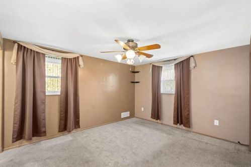 1481 Cathell Rd, Pittsburgh PA 15236-1108 exterior