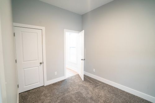 235 Isabella Ave, Meskegon MI  49442-3565 exterior