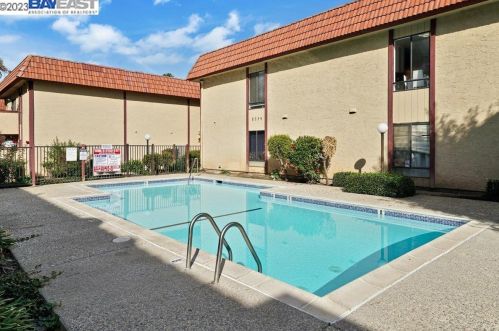 5334 Monterey Hwy, San Jose CA 95111-4226 exterior