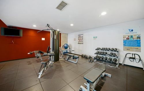 659 Randolph St, Chicago IL 60661-2115 exterior