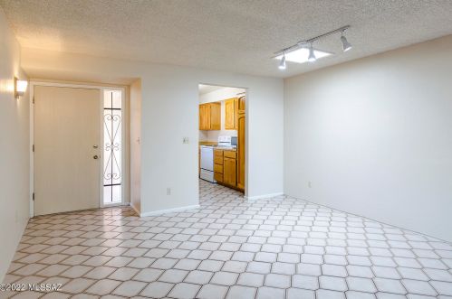 4231 Presidio Rd, Tucson AZ  85712-1044 exterior