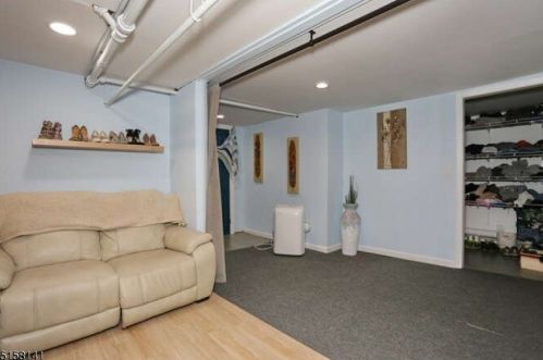 21 May St, Paterson NJ 07506-2637 exterior