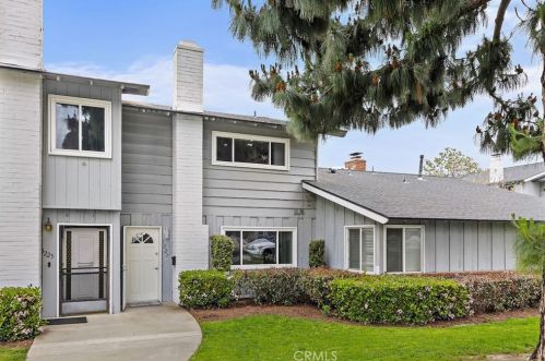 1227 Cameo Ln, Fullerton, CA 92831-2507