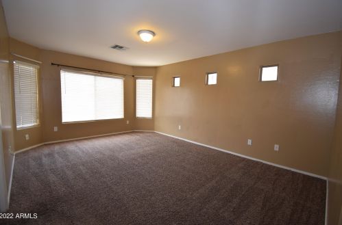 1512 Burgess Ln, Phoenix AZ 85042-5379 exterior