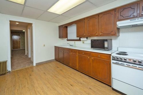 622 Copeland St, Pittsburgh PA 15232-4224 exterior