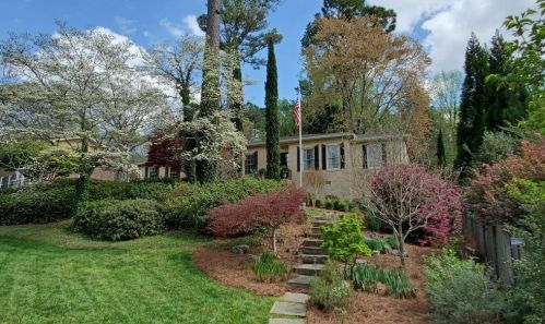 2511 Bentbrook Dr, Atlanta GA 30360-1712 exterior