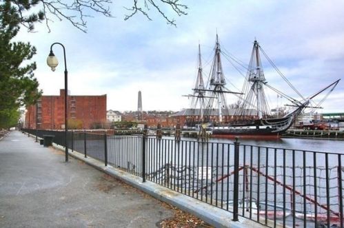 59 Chelsea St, Boston MA exterior