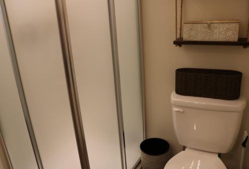 4301 Walnut Hl Dr, Grand Rapids MI 49512-3893 exterior