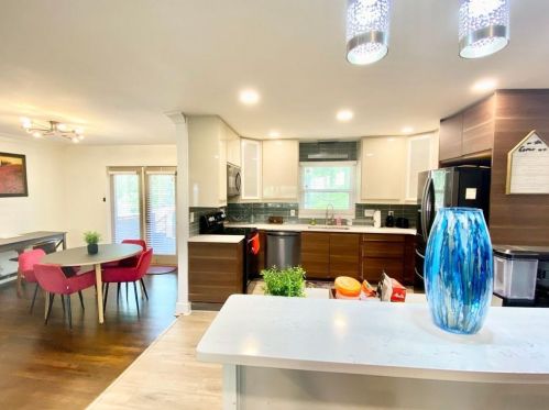 2372 Bolling Brk Dr, Atlanta GA 30311-2518 exterior