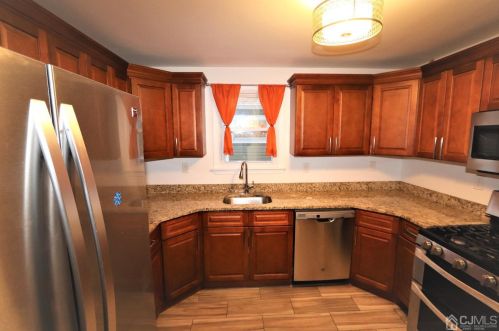 336 Becker St, New Brunswick NJ  08904-2523 exterior