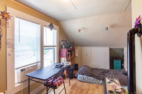 107 Harvey St, Ely MN 55731-1147 exterior