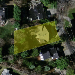 375 Dudley Rd, Newton MA  02459-2808 aerial view